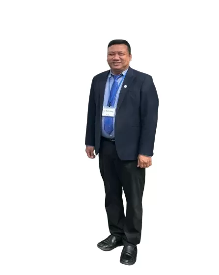 Ông Lê Bạch Long